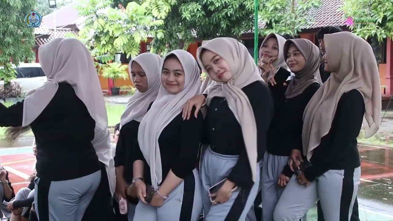 LAGU AKUSTIK - 12 C - HUT SMA N 1 ROWOSARI KE 21