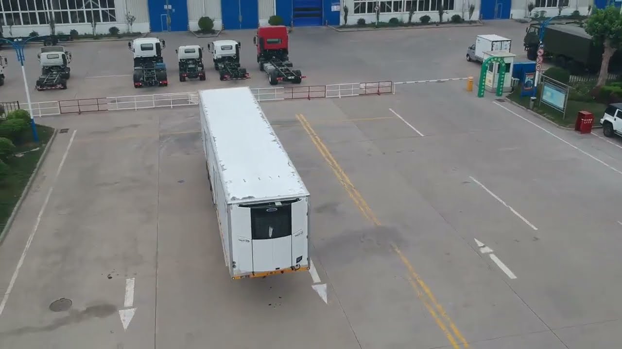 Refrigerated trucks, light trucks, semi-trailers, Shanghai Trailer customizes your needs