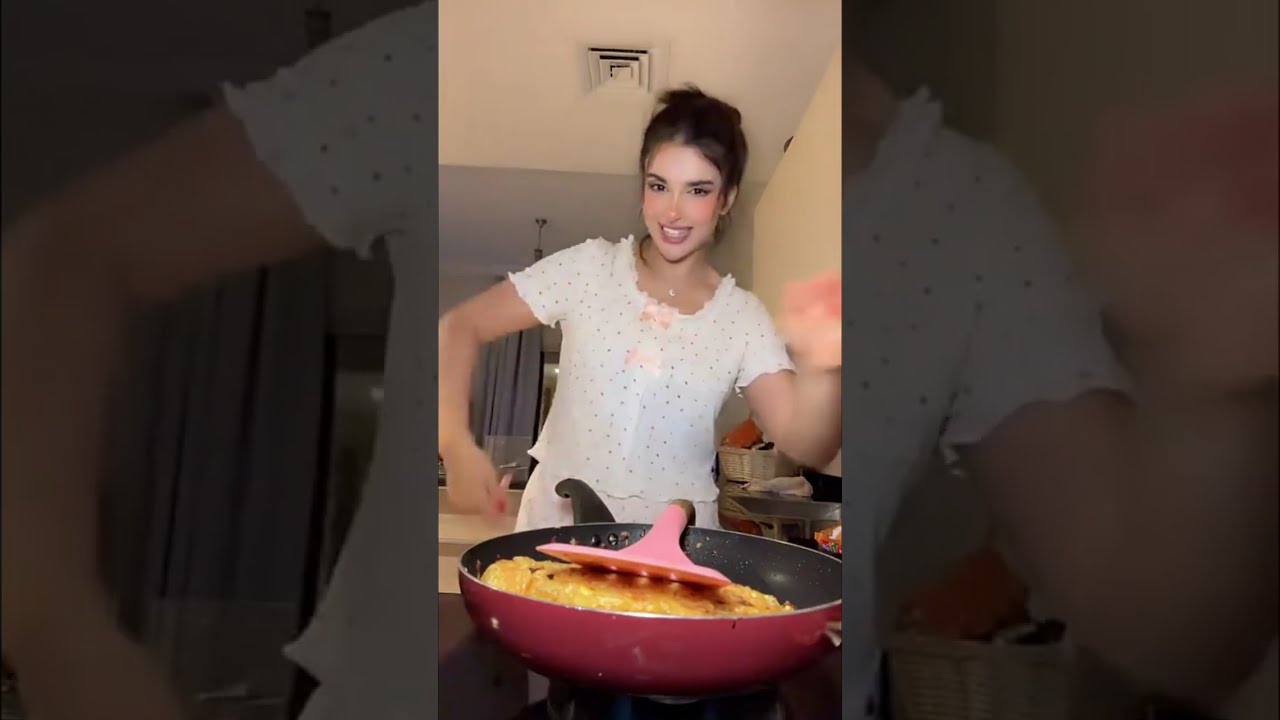ميس دعاء بدأت الطبخ😍