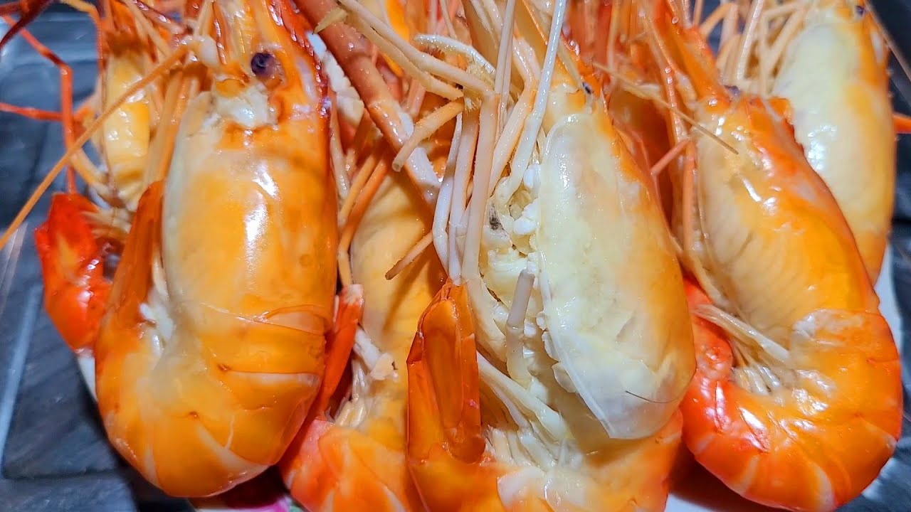 Cách làm tôm hấp nước dừa thơm ngọt dễ làm