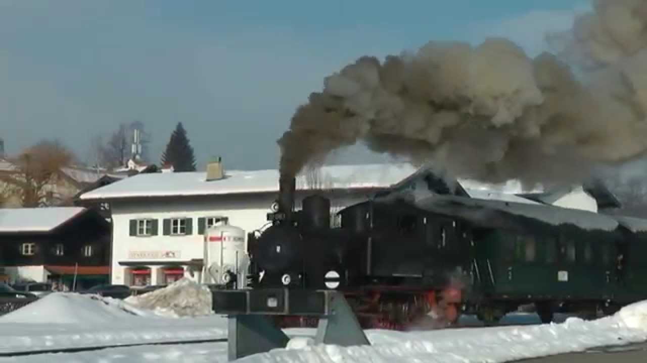 Winterdampf am Tegernsee mit Lok 70083