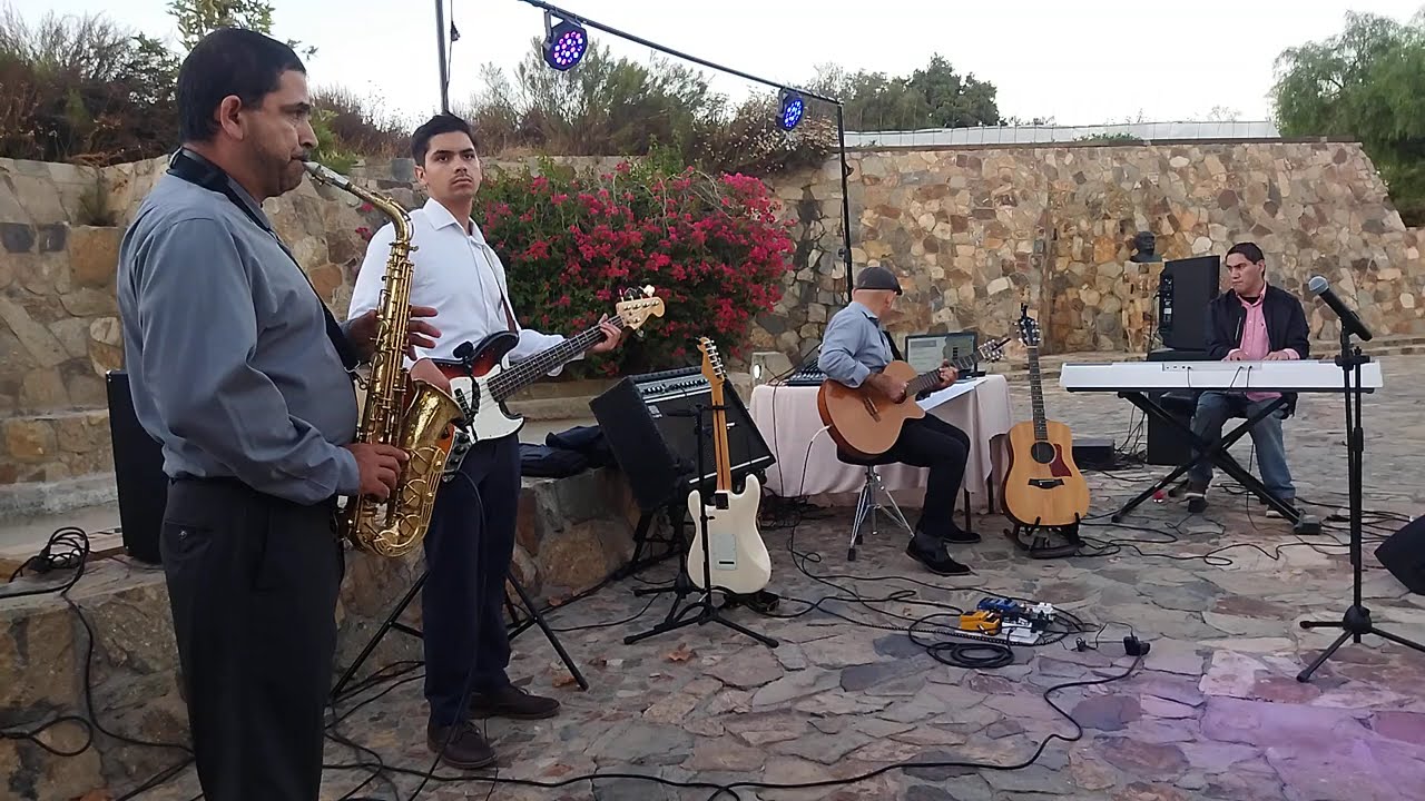 Que pase el mundo (Majo y Dan) cover