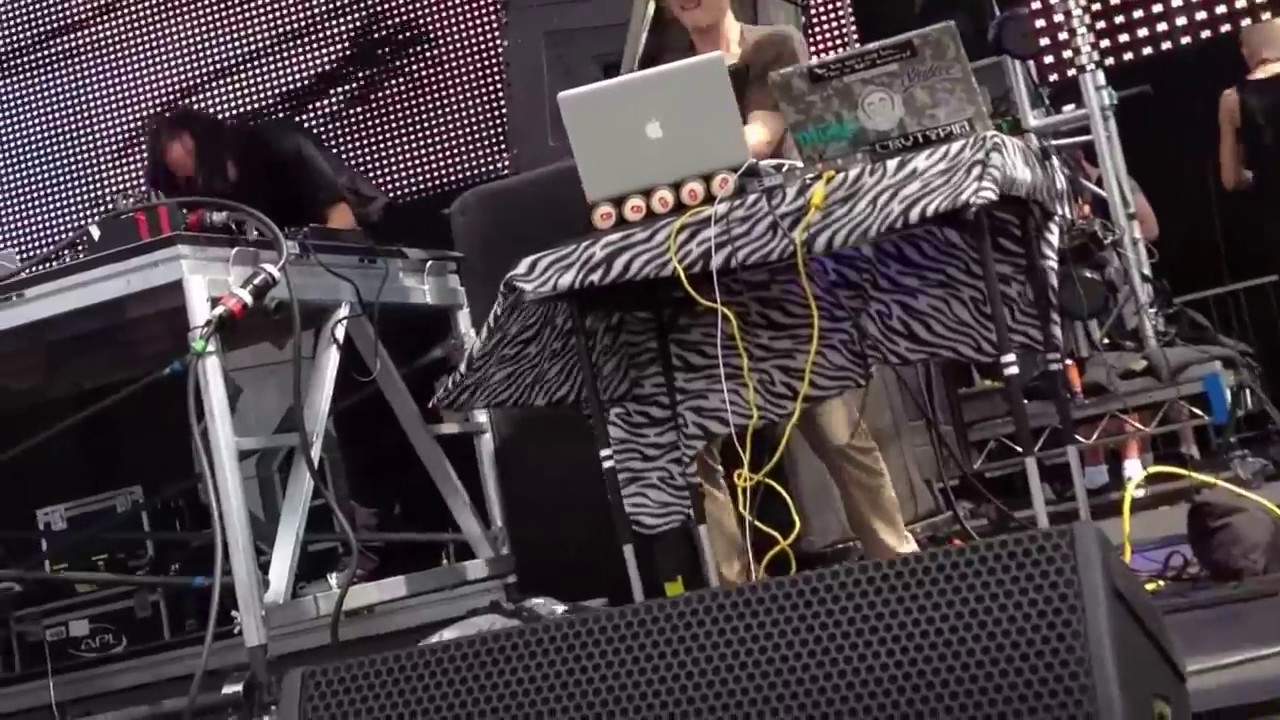 J Devil (JDevil /JDevil33) - Identity Festival full
