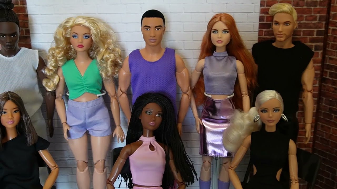 Unboxing Barbie Looks and Barbie Basic Dolls