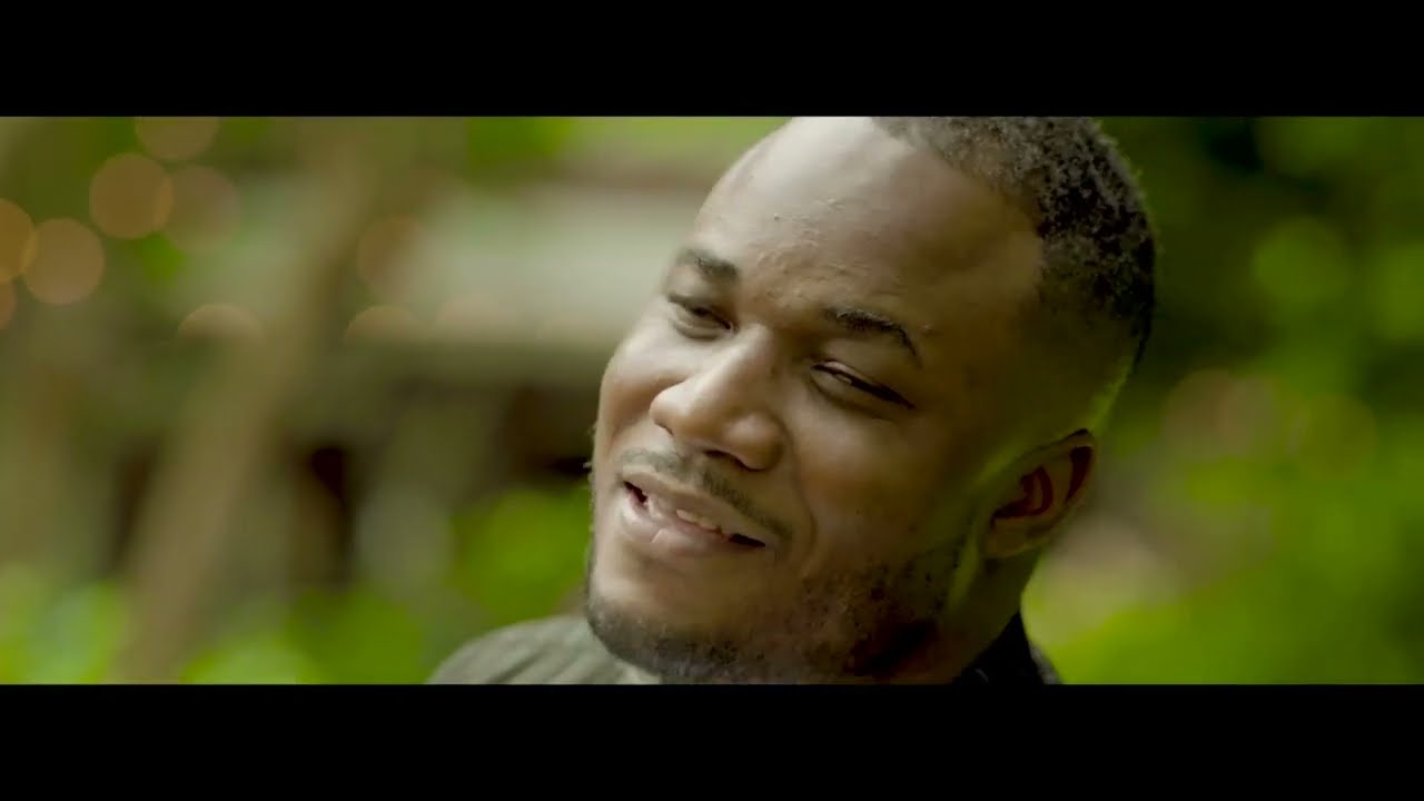 Michel Bakenda : Identit&eacute;  Feat Exauc&eacute; Kafuti ( clip officiel)