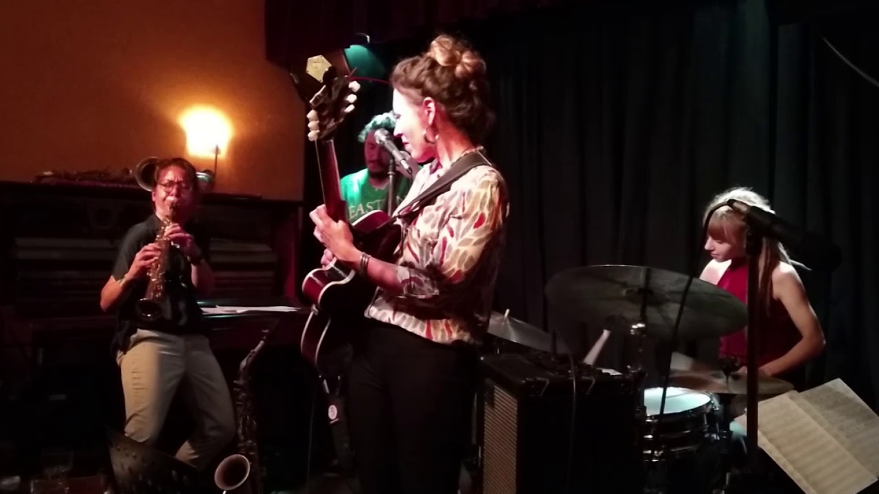 Yamile Burich & Jazz Quinteto   