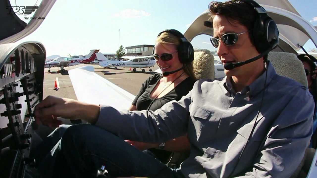 Sennheiser S1 Digital general aviation headset (The Pilot Shop)