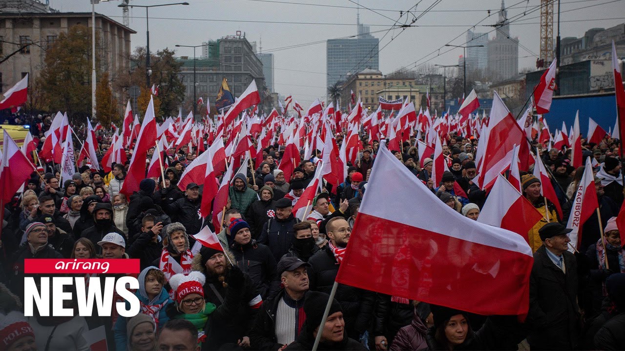 Polish far-right leads Independence Day march