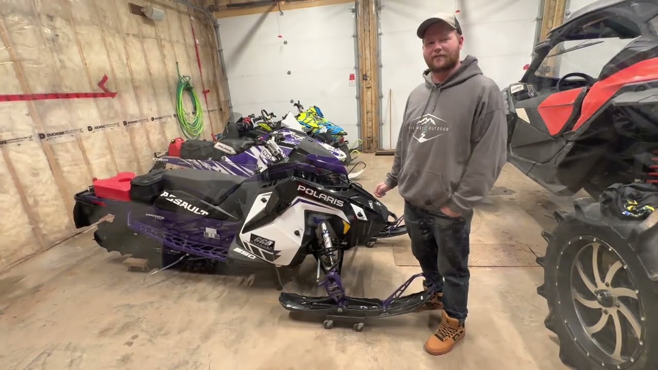 Arcticfx wrap on a polaris 850 Assault
