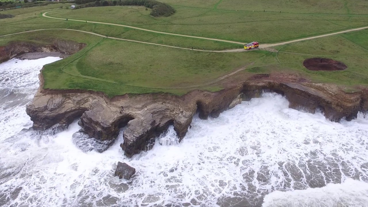 sinkhole souter lighthouse