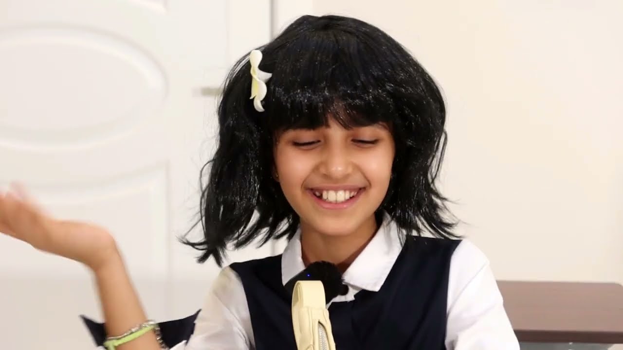 Бедная девочка пошла в богатую школу! — Girls' Talk
