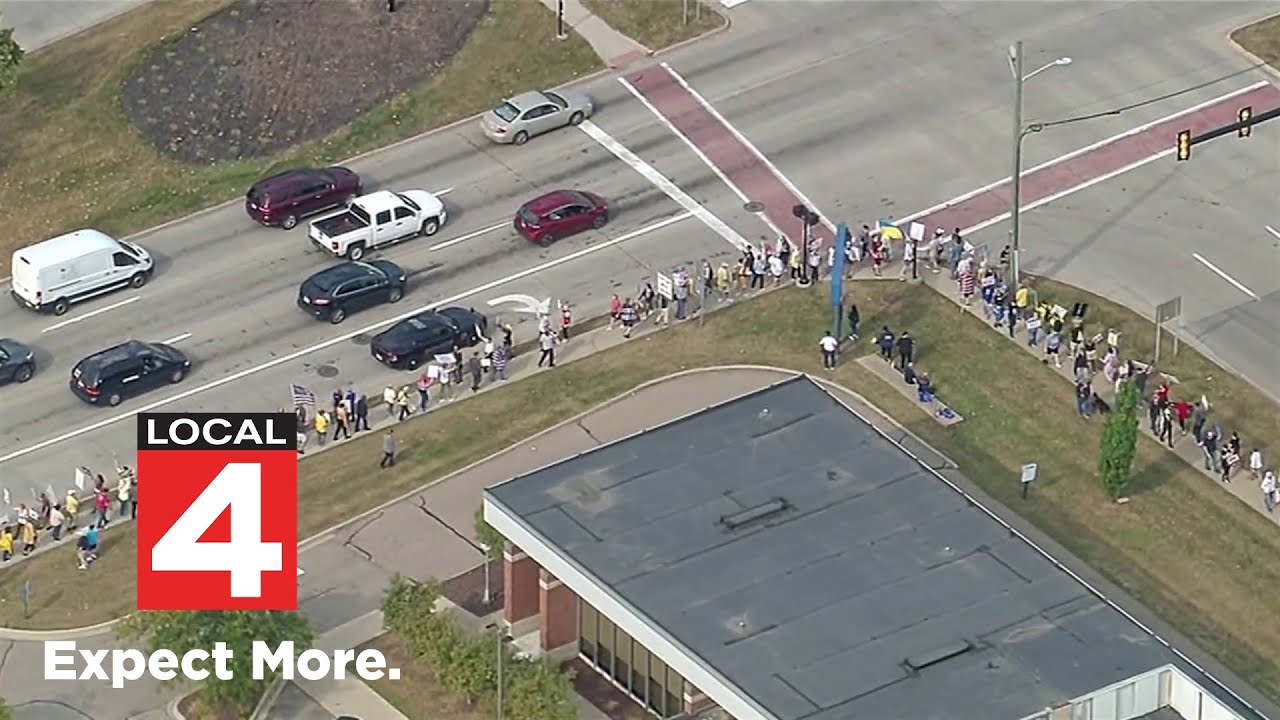 'No Kings' rally held in Sterling Heights