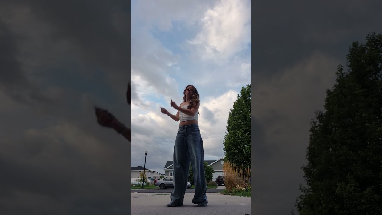 What's your favorite game to play. #dance #newjeans #shortsfeed #tiktoksounds #newjeansdanielle