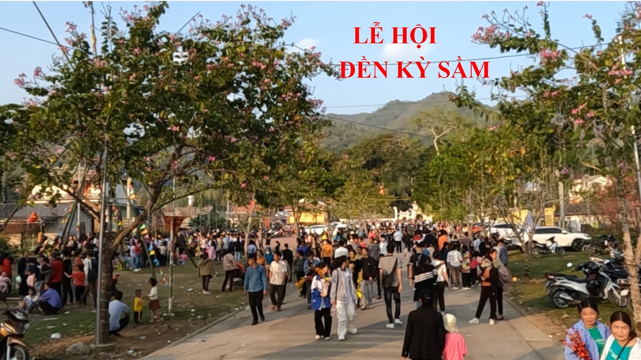 Lễ hội Đền Kỳ Sầm - Vĩnh Quang thành phố Cao Bằng. Du xuân chơi hội tại Cao Bằng quê hương tôi