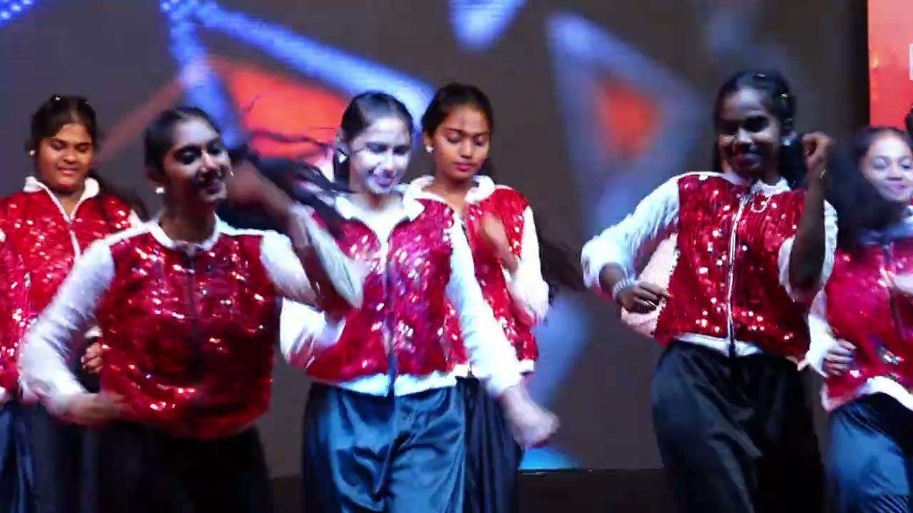 Grade 11  girls dance