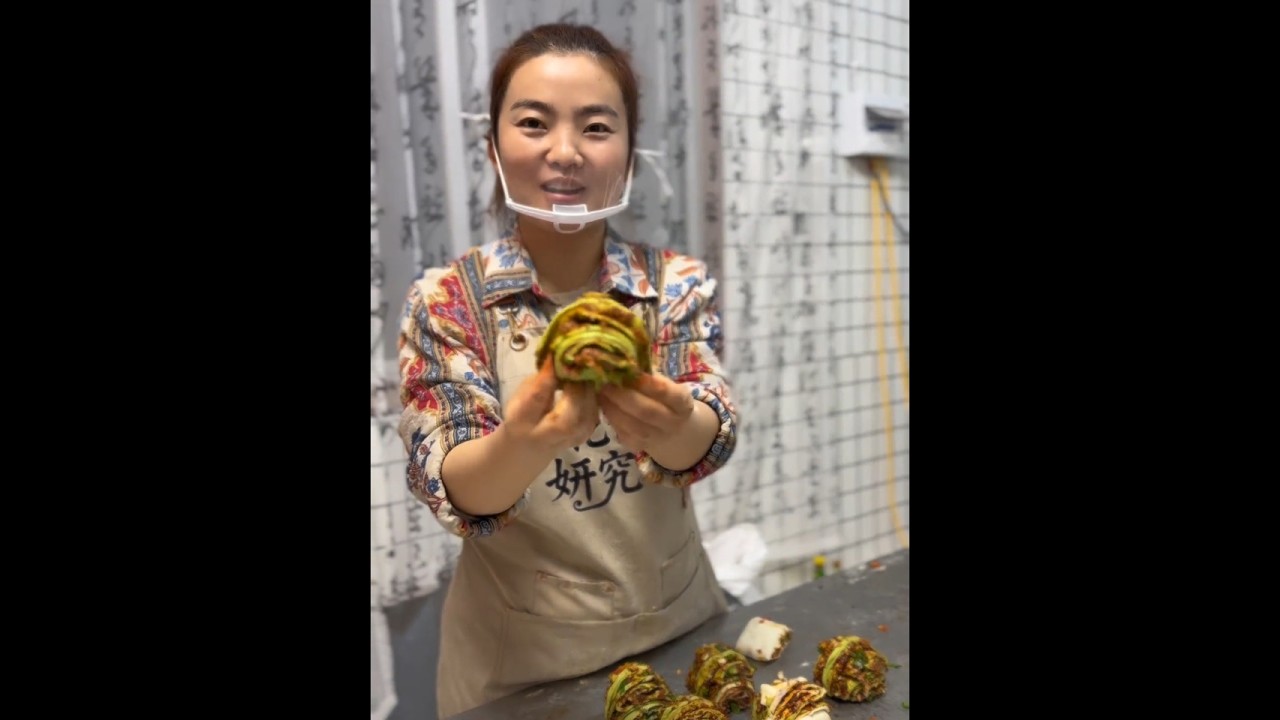 带爸爸创业啦，创业之路虽然辛苦，你要相信，只有坚持了别人无法坚持的坚持，才能拥有别人无法拥有的拥有，每一个努力工作的日子，都是对未来的积蓄，加油。#创业路上的我们 #农村生活