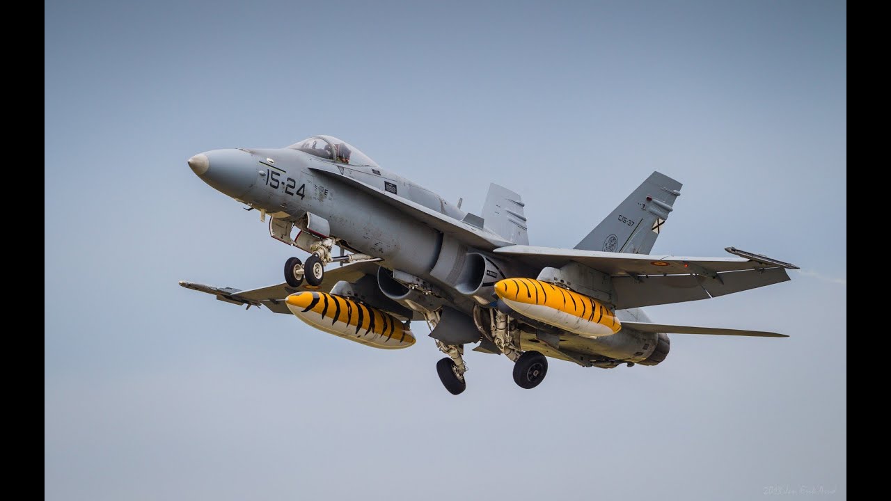 ДАЛ МАХУ! F-18C