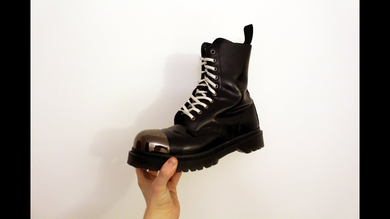 Finding the Perfect Boot: Shopping with Dr. Martens | Gallucks