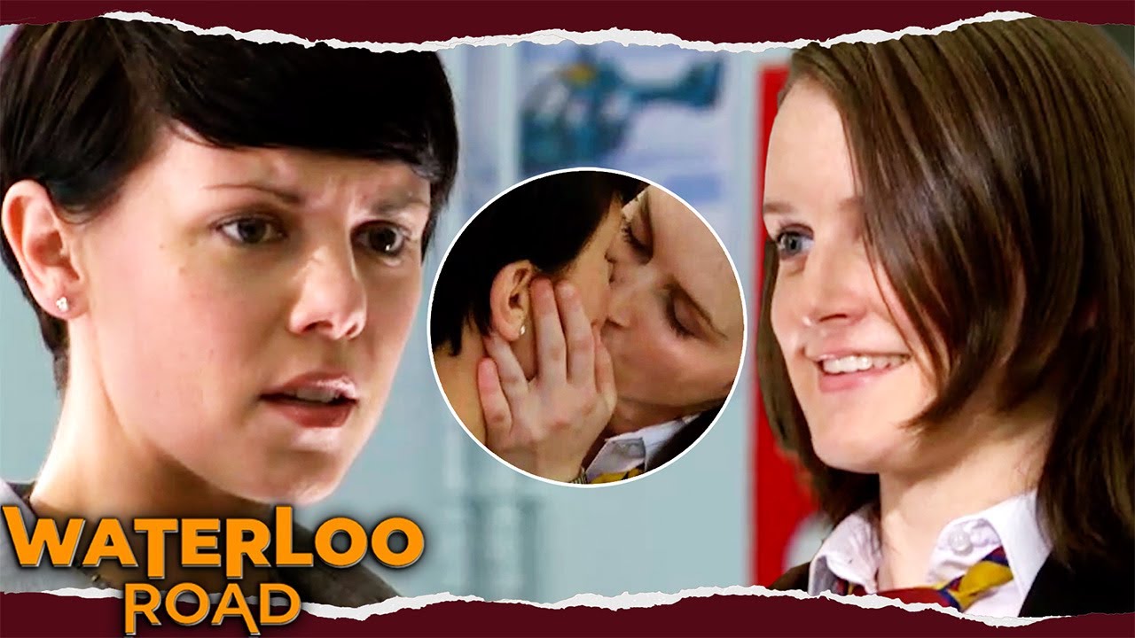Ros makes a bold move on her teacher? How will she react? 😱