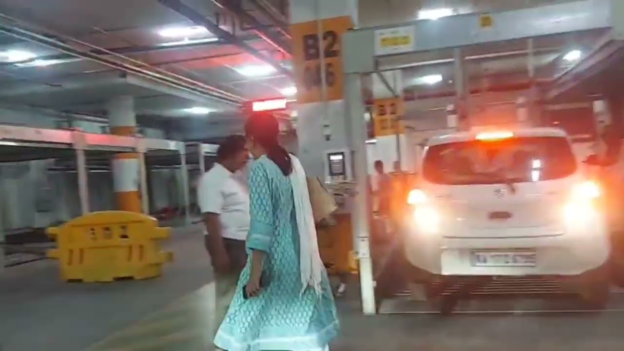 Lulu  market car parking.  and mal
