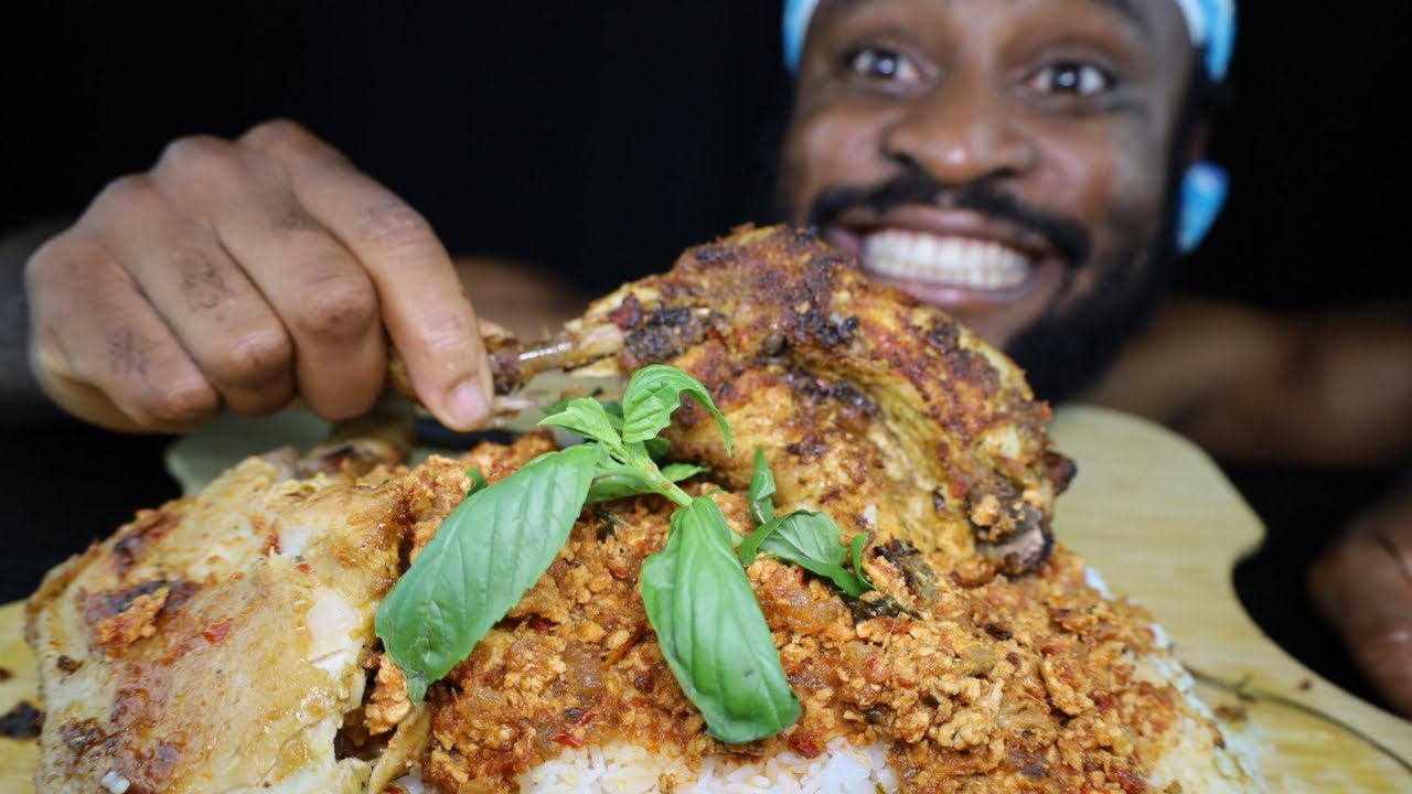 Mukbang Asmr Chicken Sauce with Rice.No Talking,Straight Up Eating.