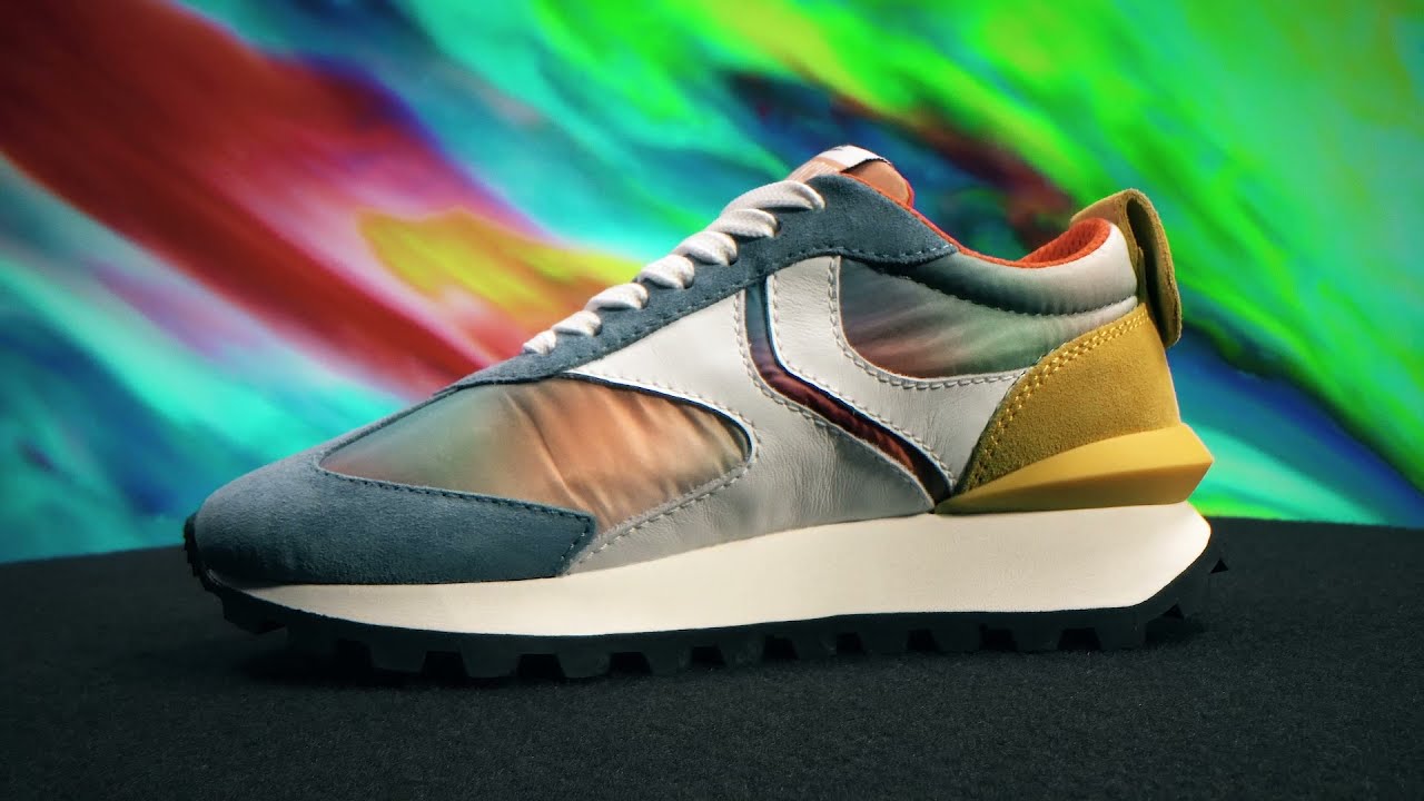 QWARK sneakers: the elementary unit of fashion.