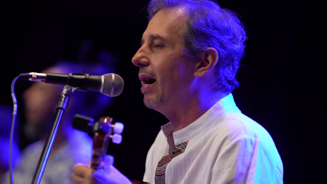 Cataia no teatro Municipal de  Botucatu
