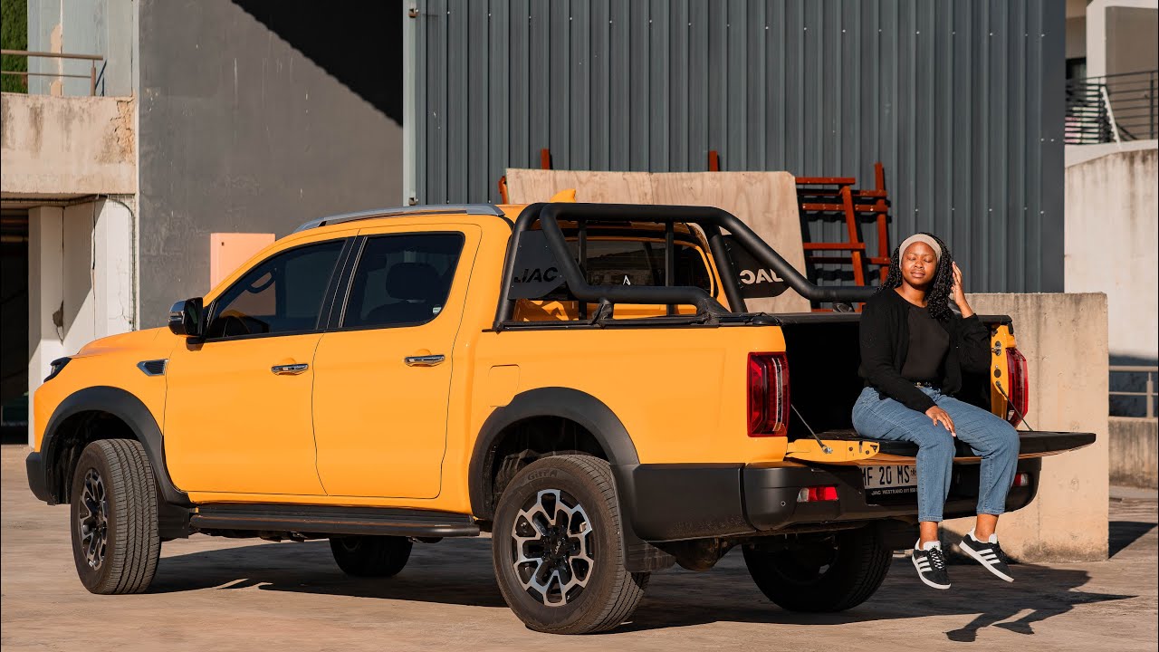 JAC Motors T9 Super Lux review | An affordable and commendable bakkie | Cost of Ownership