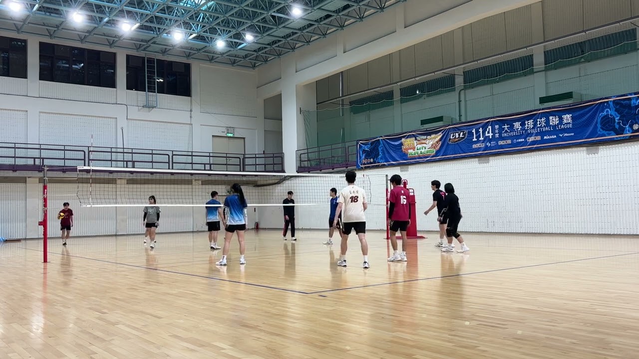 2/8 中央內場 4