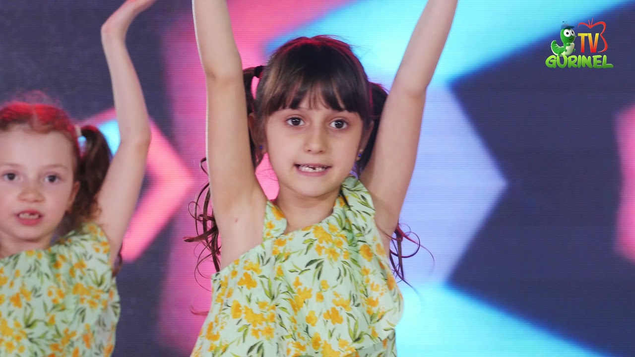 Kinder Mix - Jocul cu mâinile