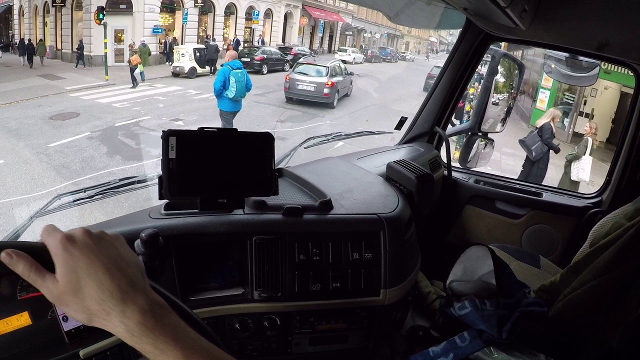 Truck Driving in Stockholm City, Volvo FM 340