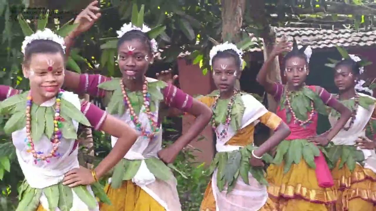 Siddi Dance form of Karnataka.