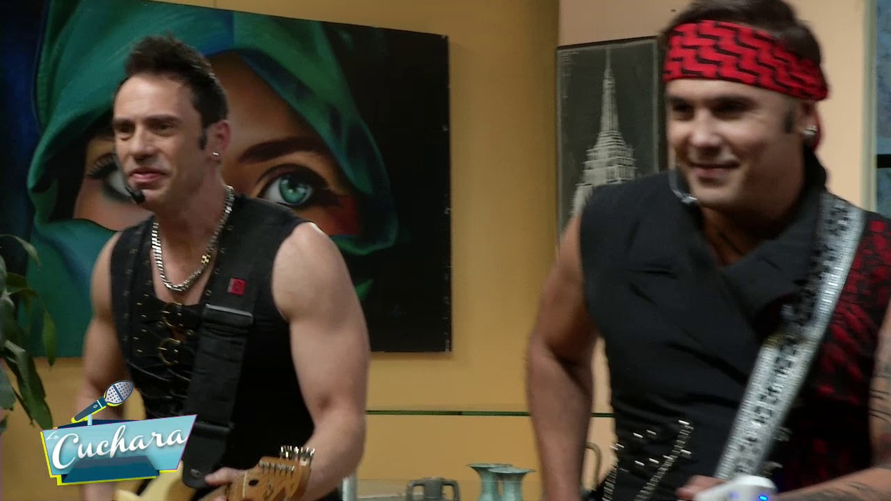 FANTASMAS DEL CARIBE INTERPRETAN ¨UNA SOLA LAGRIMA¨ I LA CUCHARA