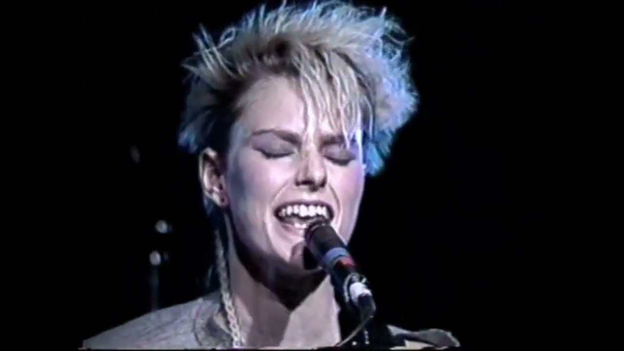 'Til Tuesday - Live at The Casbah (01-1984)