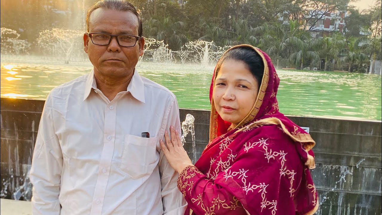 বউয়ের কাছ থেকে টাকা নিলাম 