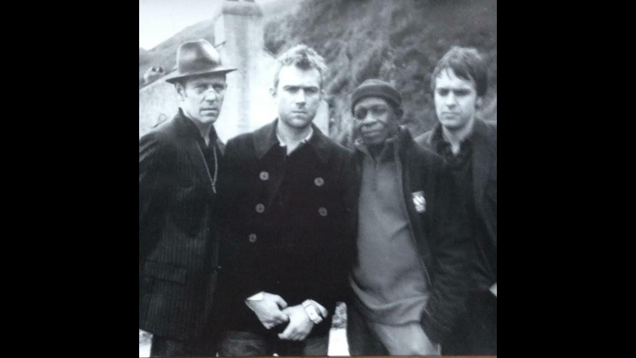 THE GOOD, THE BAD & THE QUEEN - Interview with DAMON ALBARN & PAUL SIMONON, 2007