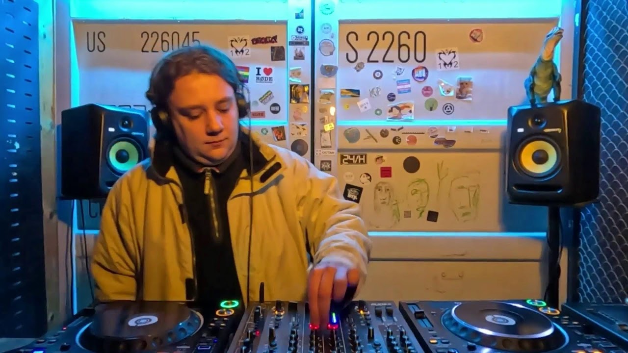 Inner Voyage w/ Meggist @  20ft Radio - 05/01/2026