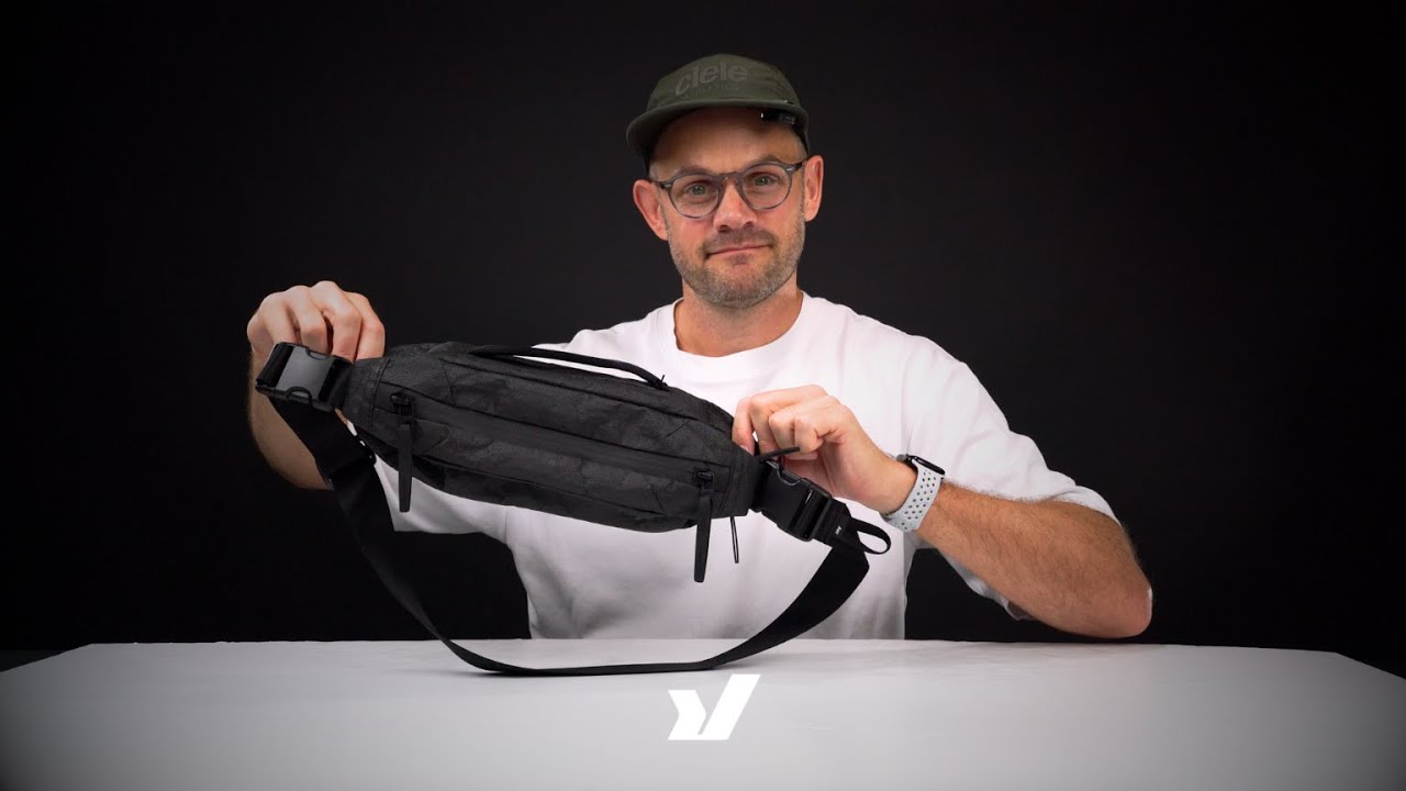 Carry Your Essentials in Style with the Aer City Sling 3!