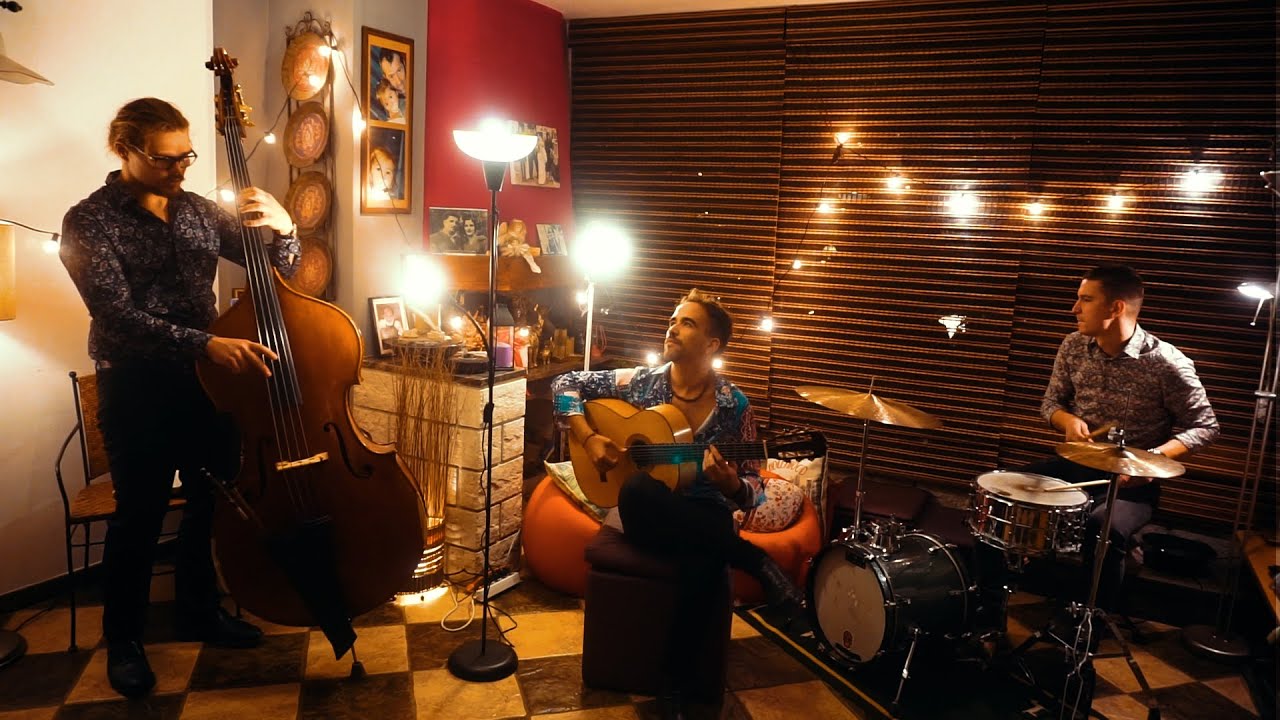 CHANGE THE WORLD (Eric Clapton) - Emanuele Grafitti Trio
