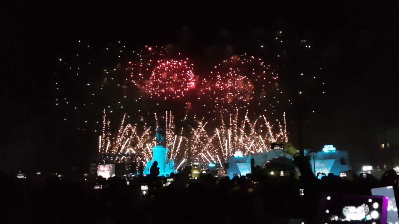 Passagem de ano @ Lisboa 2017 - Praça do Comércio - Fogo de Artifício