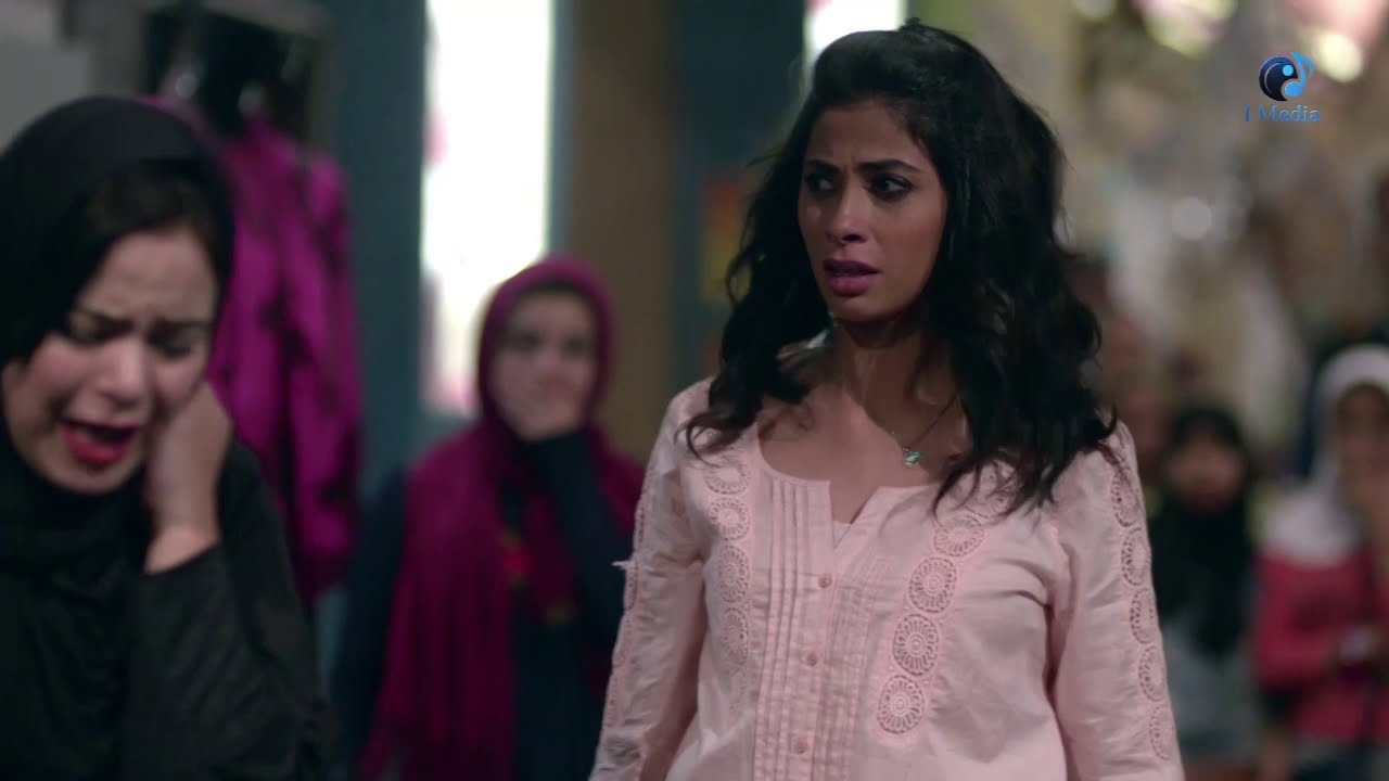 شوف رمضان حصلو ايه  لما بنته استعرت منو  وخطيبها عرف  انه مسحراتى