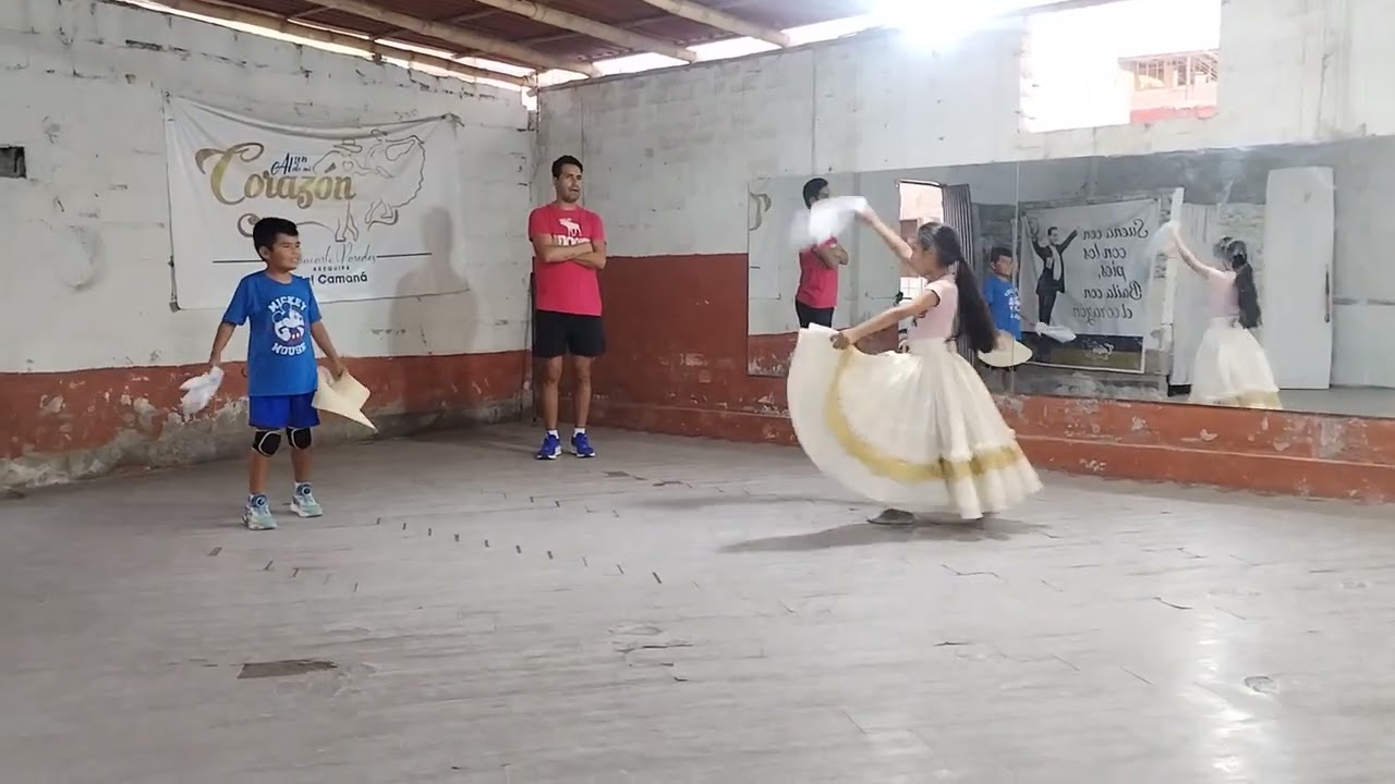 Nos preparamos para un nuevo concurso🦾💛🤞 #marinera#todos#niños#todos#dance#peru#coreografias