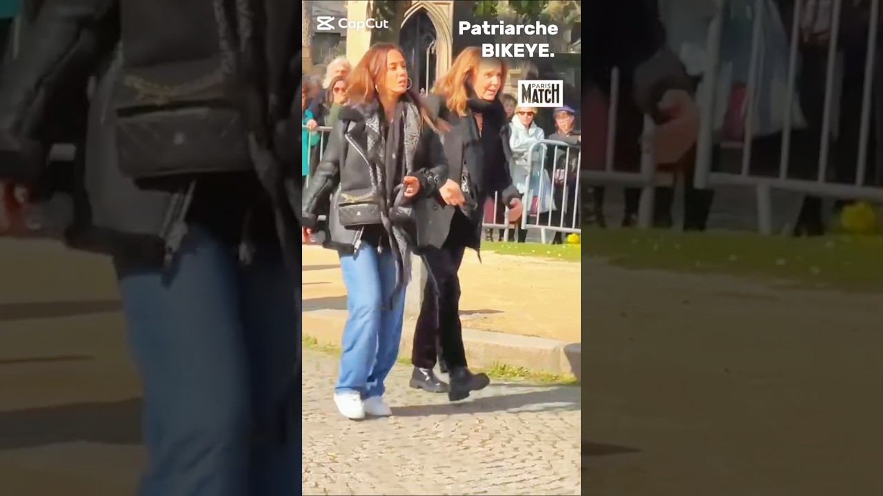 Philippine Leroy Beaulieu et Alice Belaidi aux obs&egrave;ques d'Emilie Dequenne #emiliedequenne #france