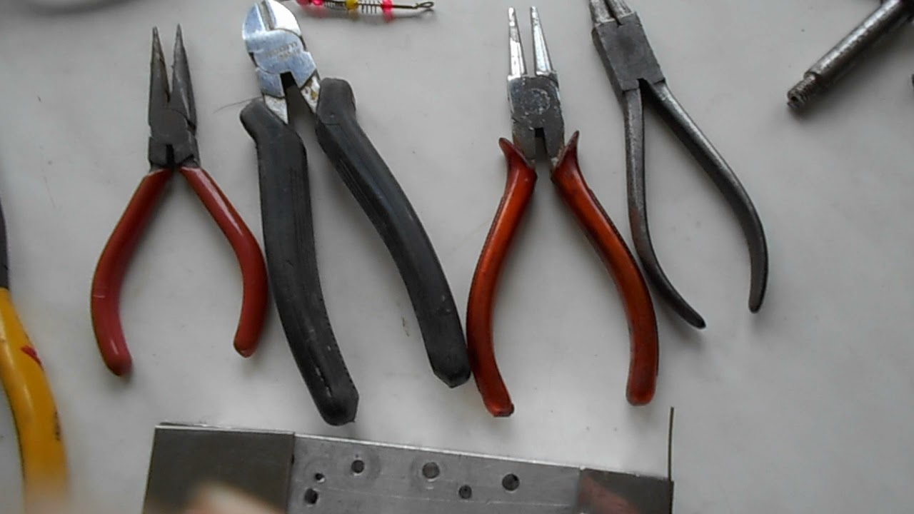 outillage pour fabriquer agrafes et autres en fil inox !