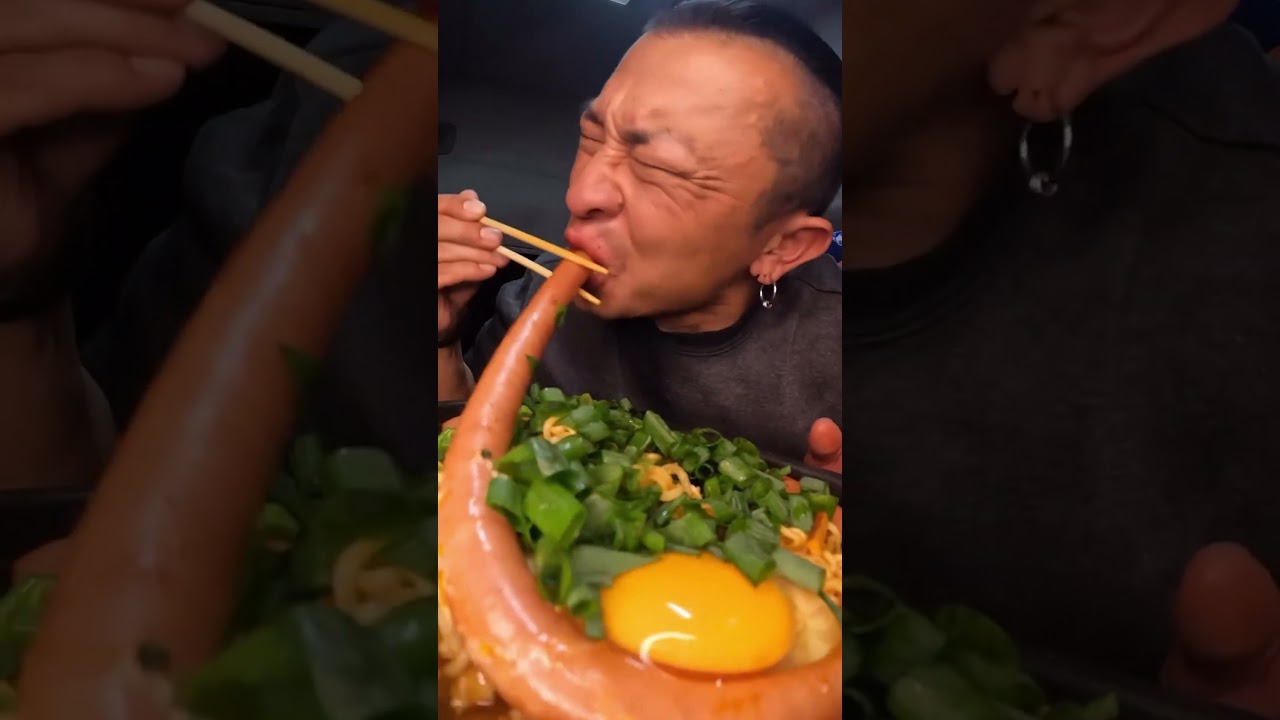 (Truck cooking) Ramen noodles!! in long sausage ! (asmr)