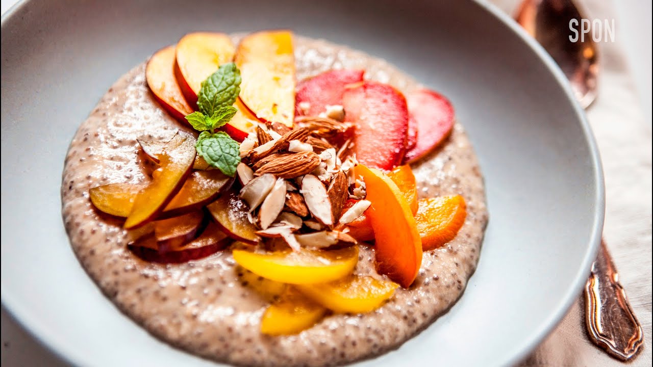 Chia Seed Breakfast Bowl Recipe | Rennie Mystery Box Challenge 3 #spon