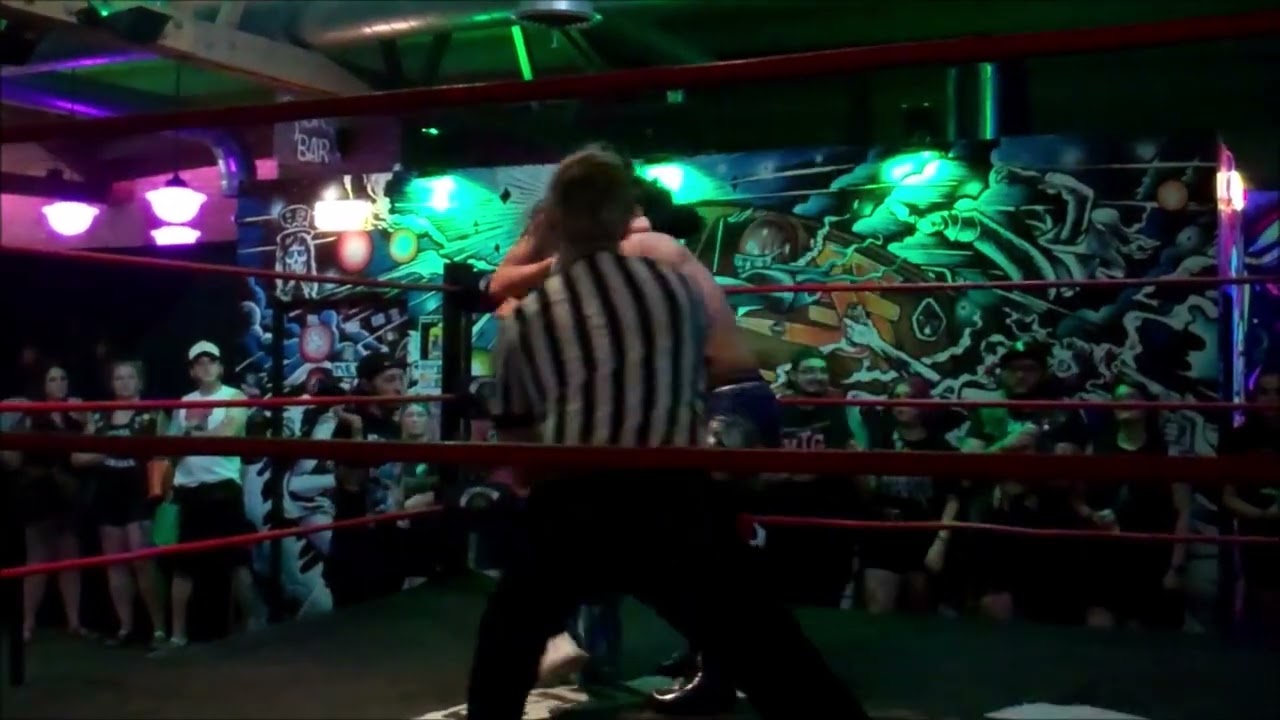 REGAN LYDALE makes her Pro Wrestling debut in Freelance Wrestling VS SABIN GAUGE!!!