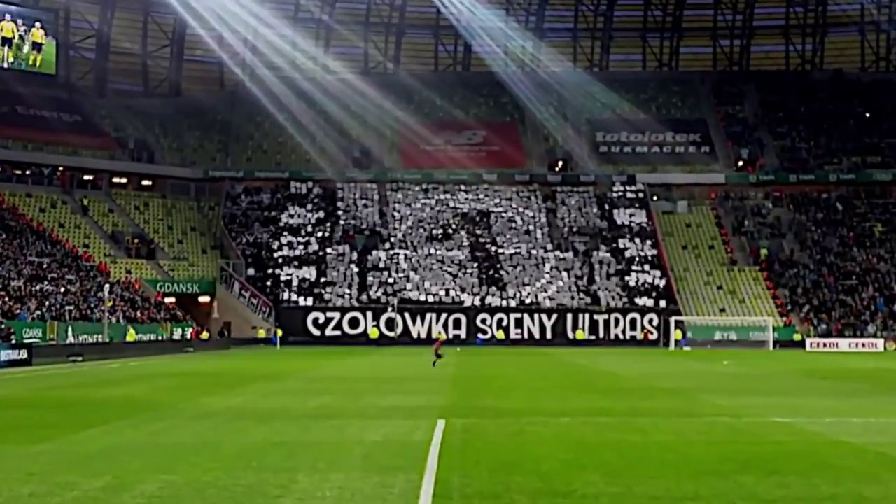 BEST TIFO OF THE YEAR 2017 - #PYROSHOW