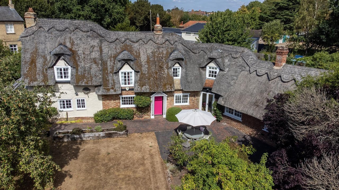 RIVER COTTAGE - Great Barford, Beds (Ben Perkins)