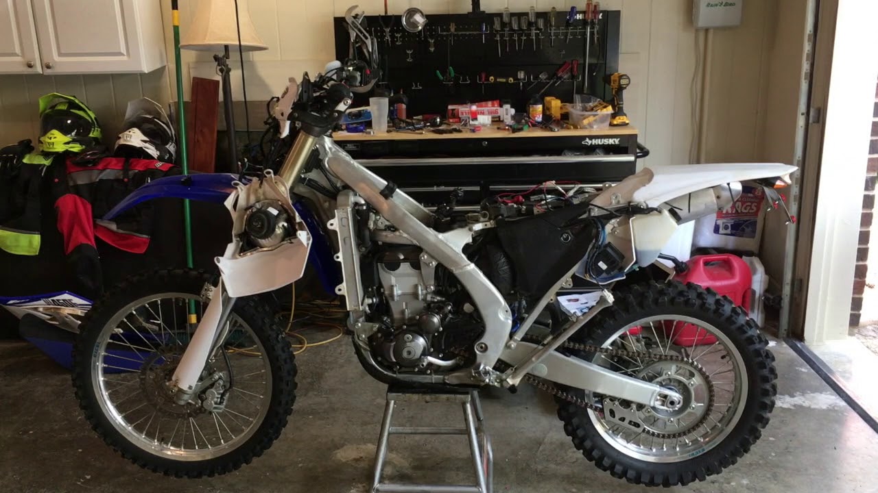Полное руководство по легальной прокладке уличной электропроводки на WR450F 2014 года